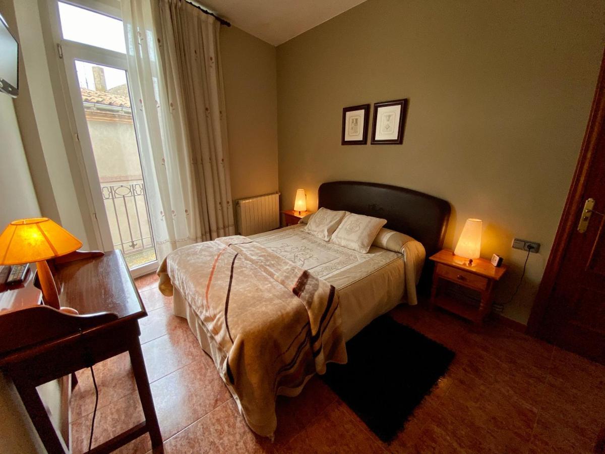 Hostal Bonavista Cervera  Eksteriør bilde